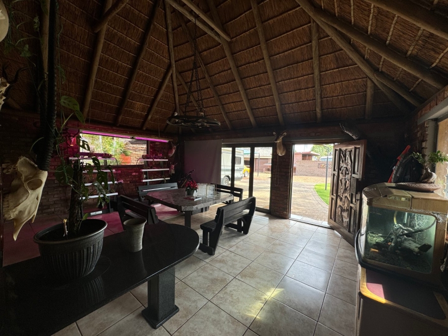 Commercial Property for Sale in Hartbeespoort Rural North West